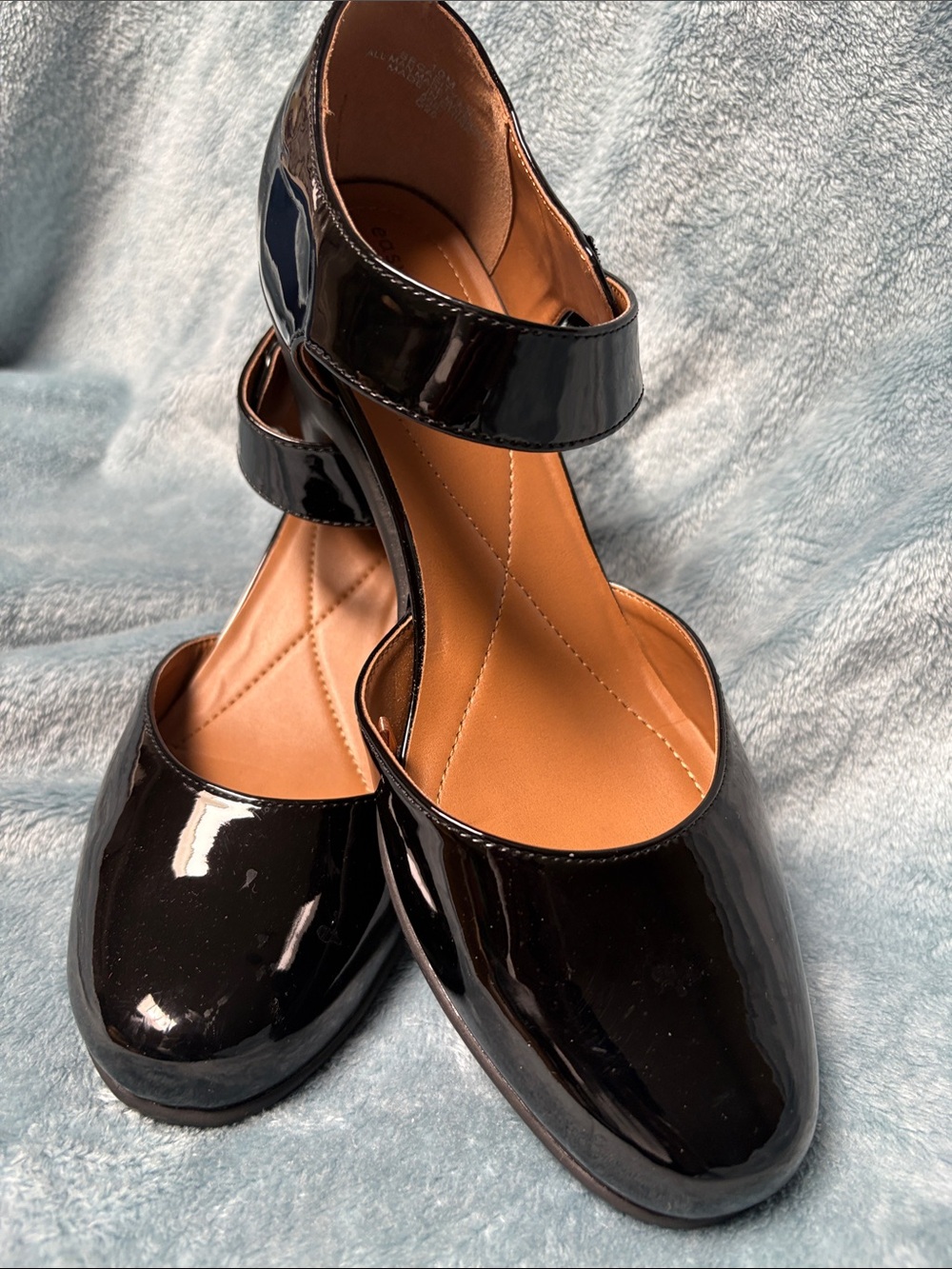EASY SPIRIT Classic Black Patent Mary Jane Flats - Women's 10